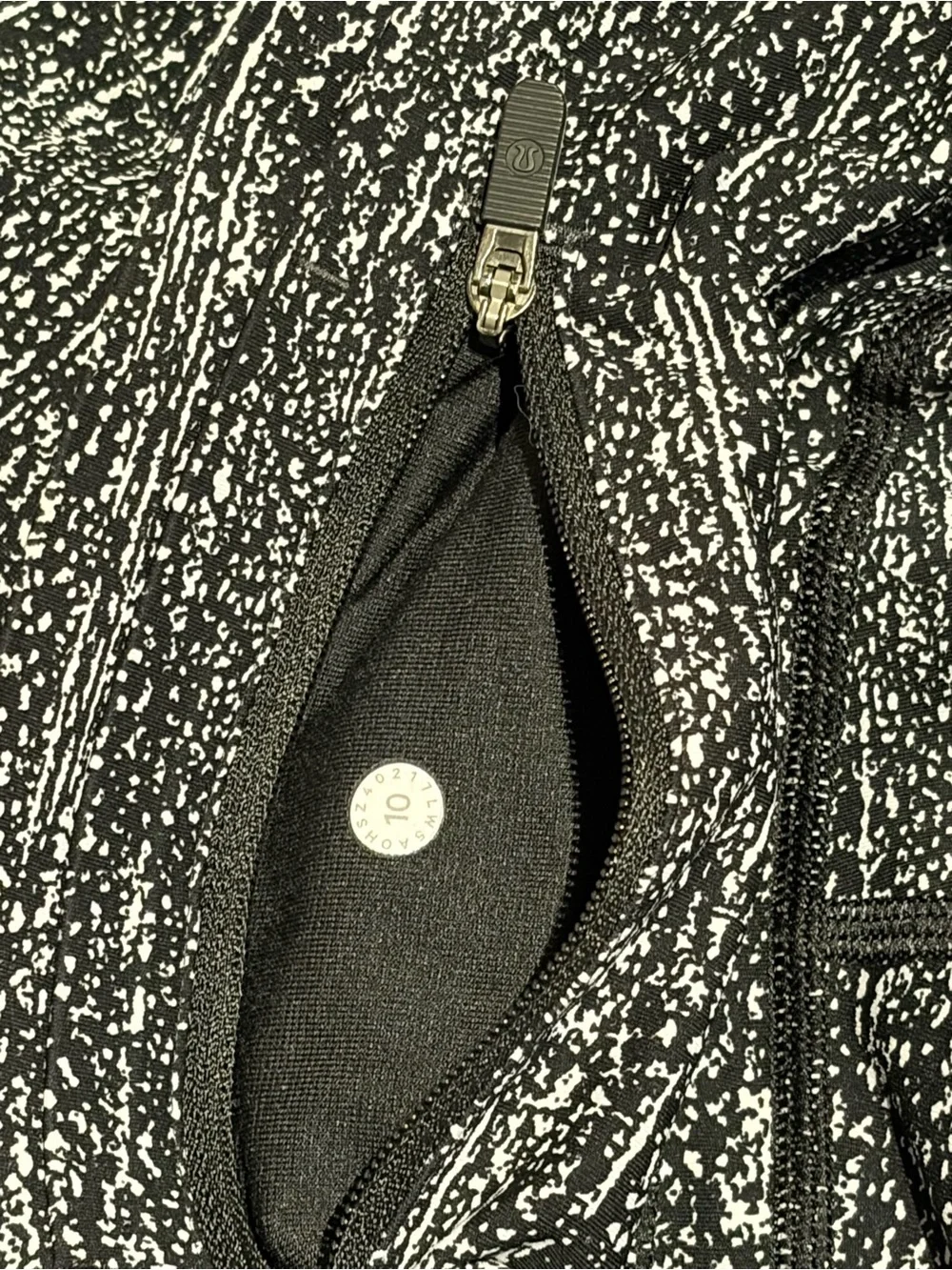 Lululemon Black & White Speckled Athletic Leggings